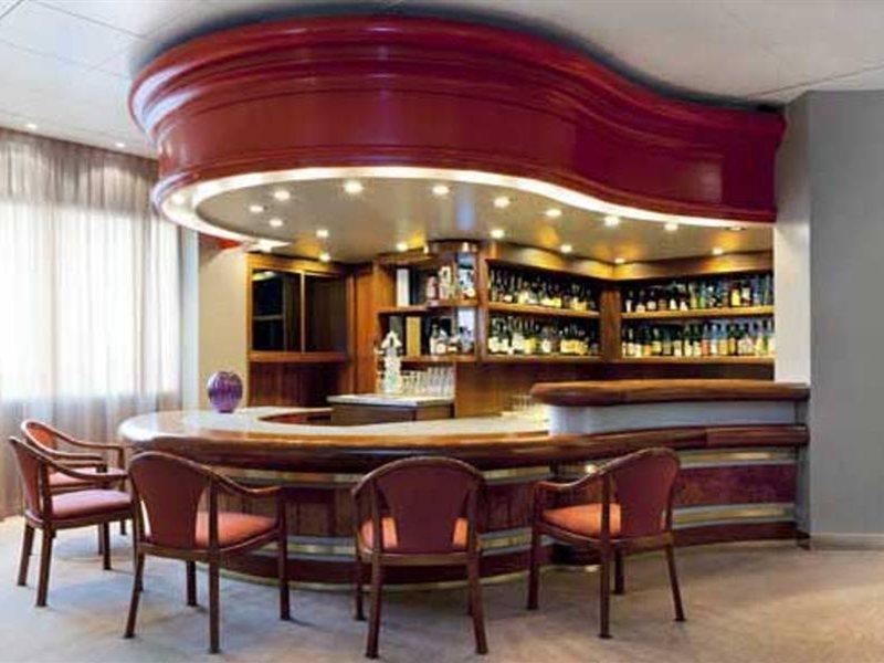 酒店Four Points By Sheraton 4*